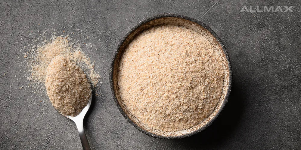 Fiber powder beside a spoon